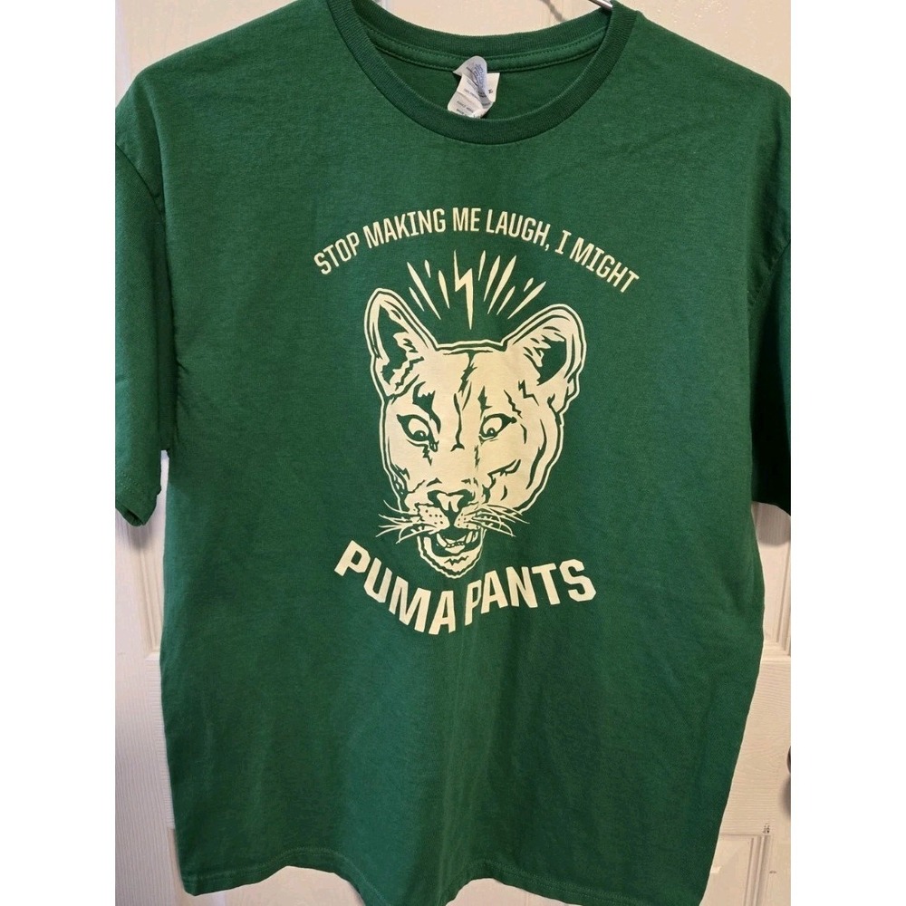 Funny Puma Pants Joke T Shirt Delta Pro Weight Green Graphic Humor Tee L - Picture 1 of 5